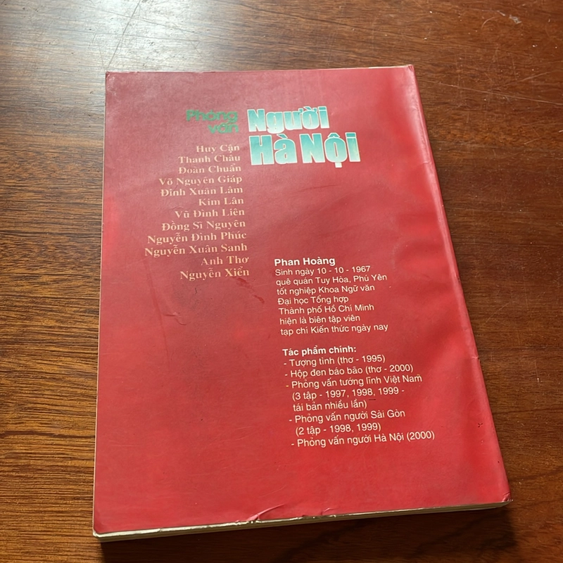 II Tựa sách: Phỏng Vấn Người Hà Nội - Phan Hoàng - 2000 506748