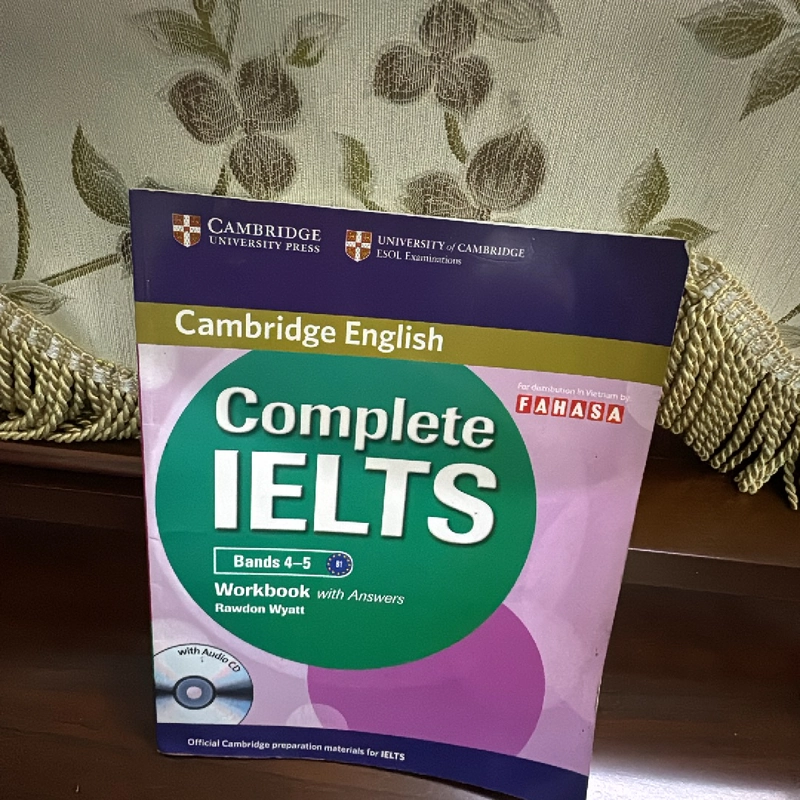 Complete IELTS band 4-5  456152