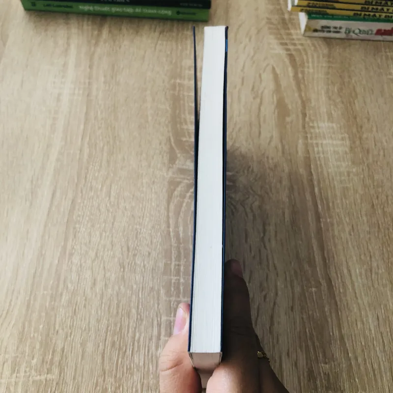 TRÌNH BÀY THUYẾT PHỤC  1022441