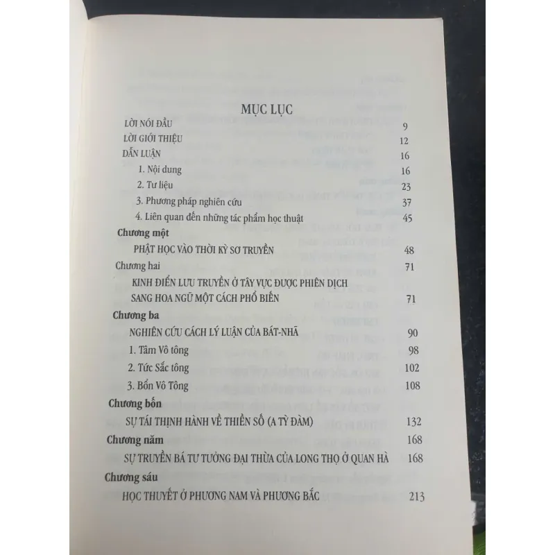 Sách Lịch Sử Tư Tưởng Phật Học Trung Quốc - Lý Trừng mới 90% 674730