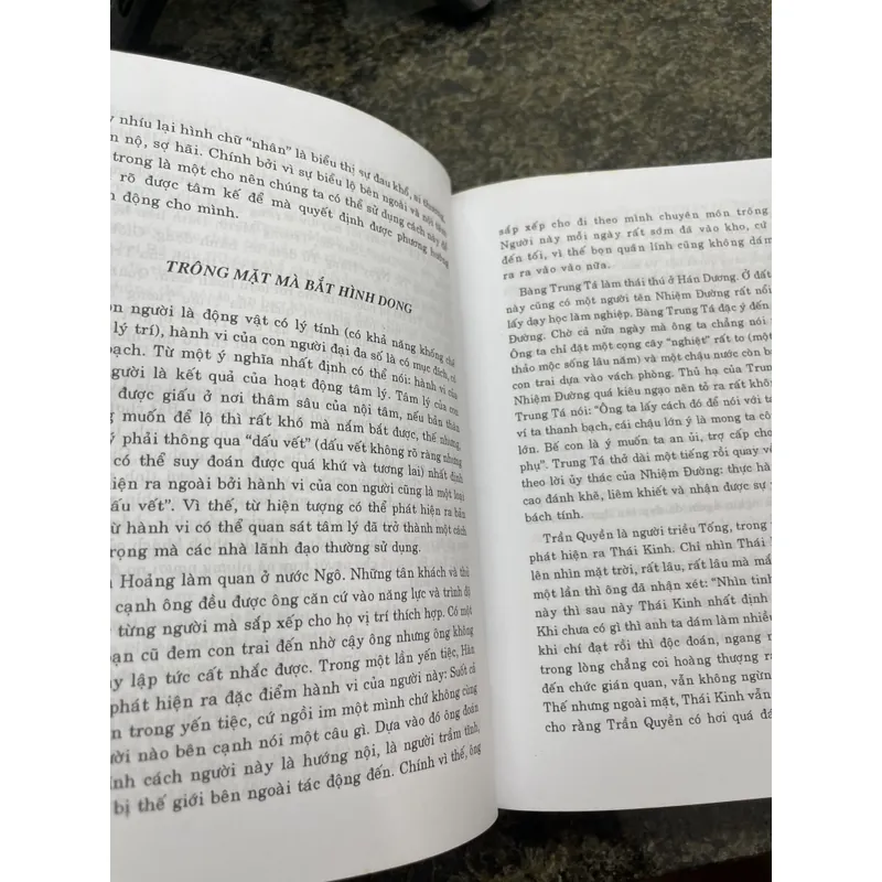 Nghệ thuật nhận biết người Đông Quách Tốn 707462