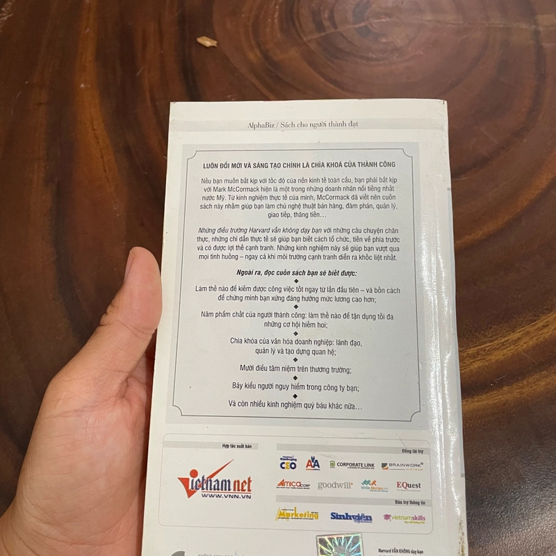 II Tựa sách: Những Điều Trường Harvard Vẫn Không Dạy Bạn - MARK H McCORMACK - 2011 446857