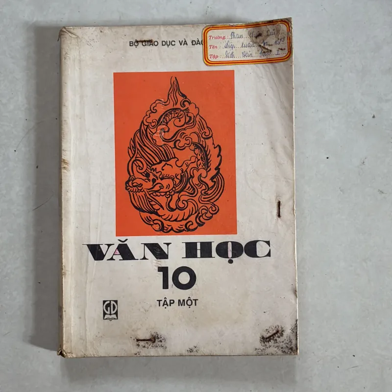 Văn học 10 (Tập 1) 784053