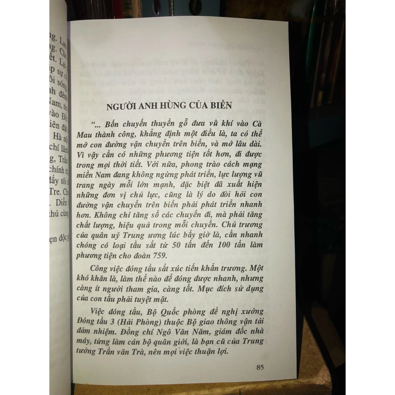 Huyền thoại tàu không số - Đình Kính 467983