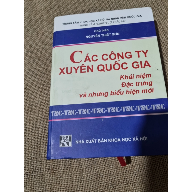 Các công ty xuyên quốc gia | 680 trang  327091