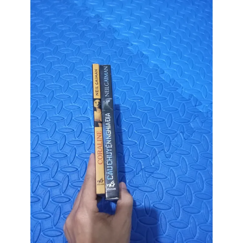 Câu chuyện nghĩa địa + Coraline 973705