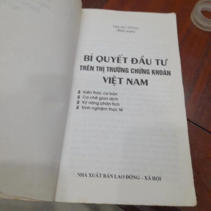 BÍ QUYẾT ĐẦU TƯ trên thị trường chứng khoán Việt Nam 360598