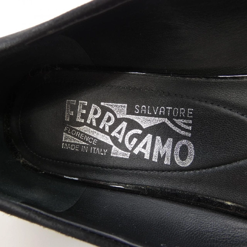 Giày bệt SALVATORE FERRAGAMO 663001