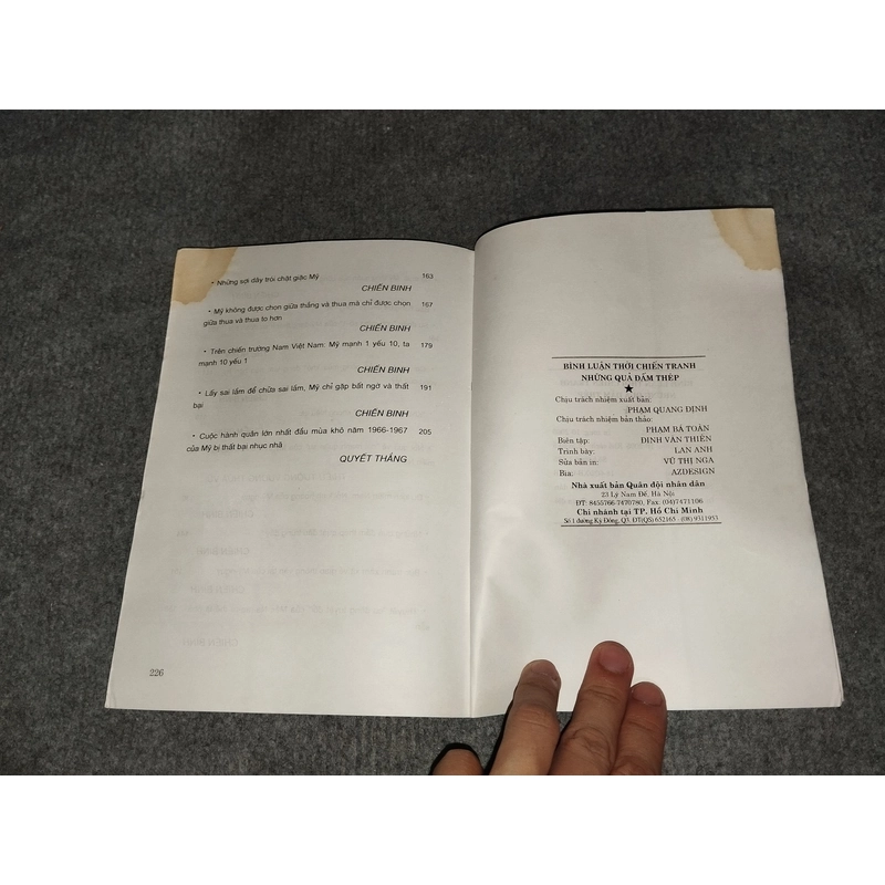 NHỮNG QUẢ ĐẤM THÉP 494544