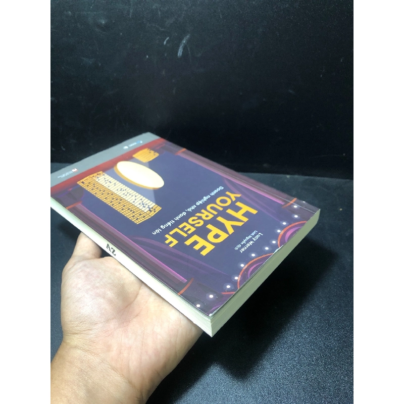 Hype Yourself Lucy Werner 2022 mới 80% quăn nhẹ bìa HCM2511 912521