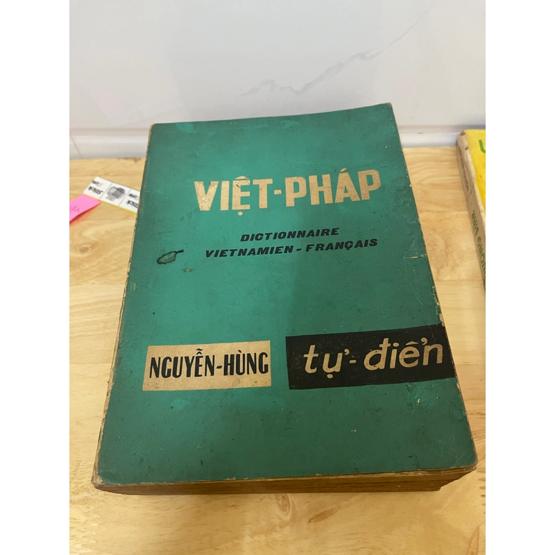 Việt -Pháp tự điển sách in năm 1972 549234