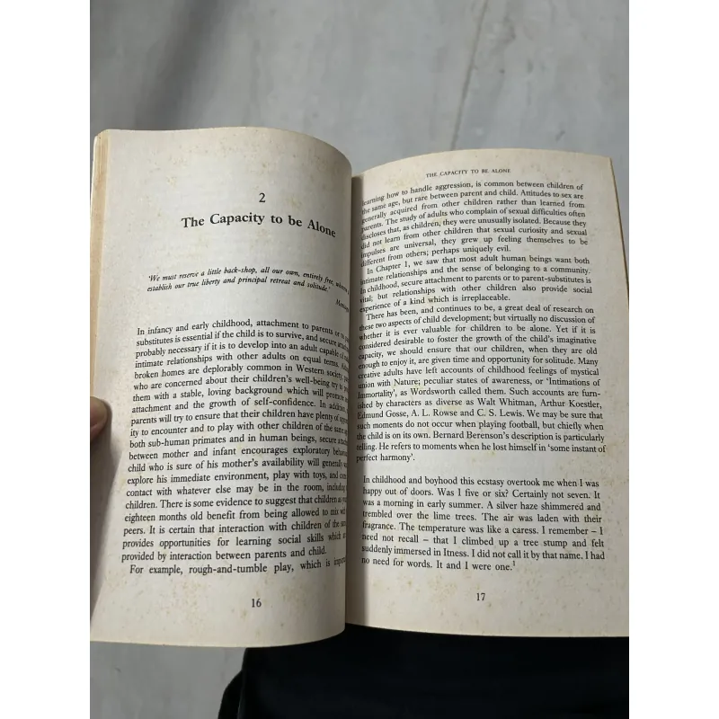 Solitude A return to the Self (real từ amazon) 1026005