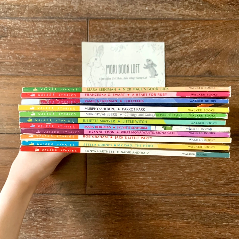 Combo 11 cuốn chapter book của Walker Stories, Used, trình độ đọc A1 498438