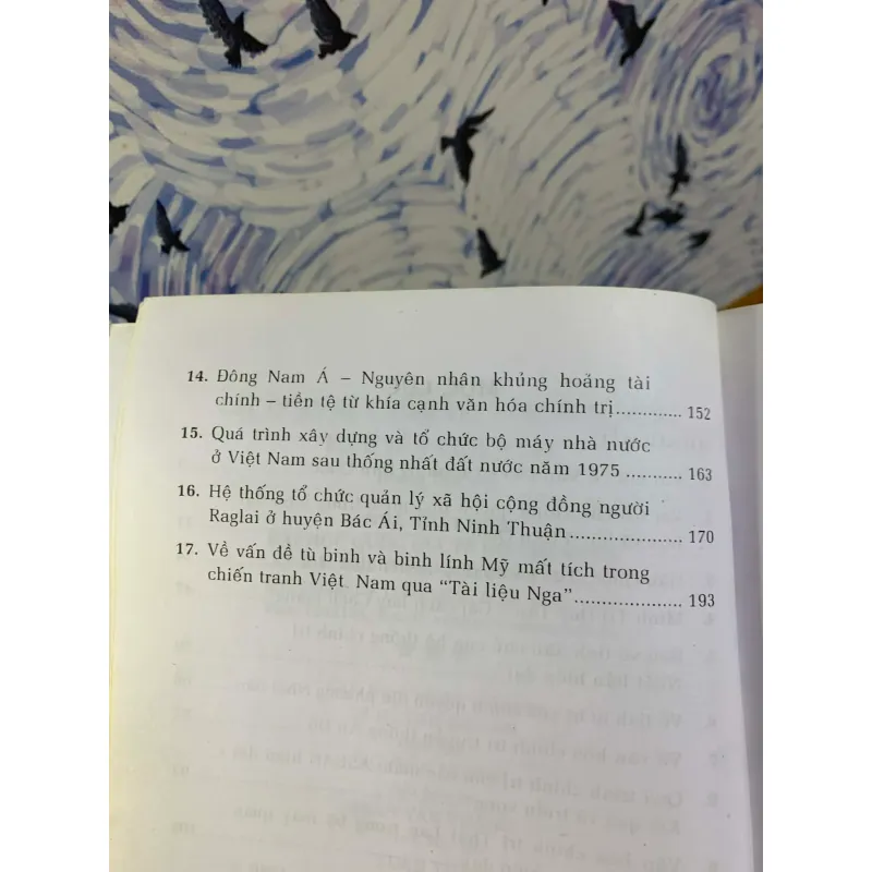 Các Quan Hệ Chính Trị Ở Phương Đông - Lịch Sử Và Hiện Tại - Hoàng Văn Việt 927511