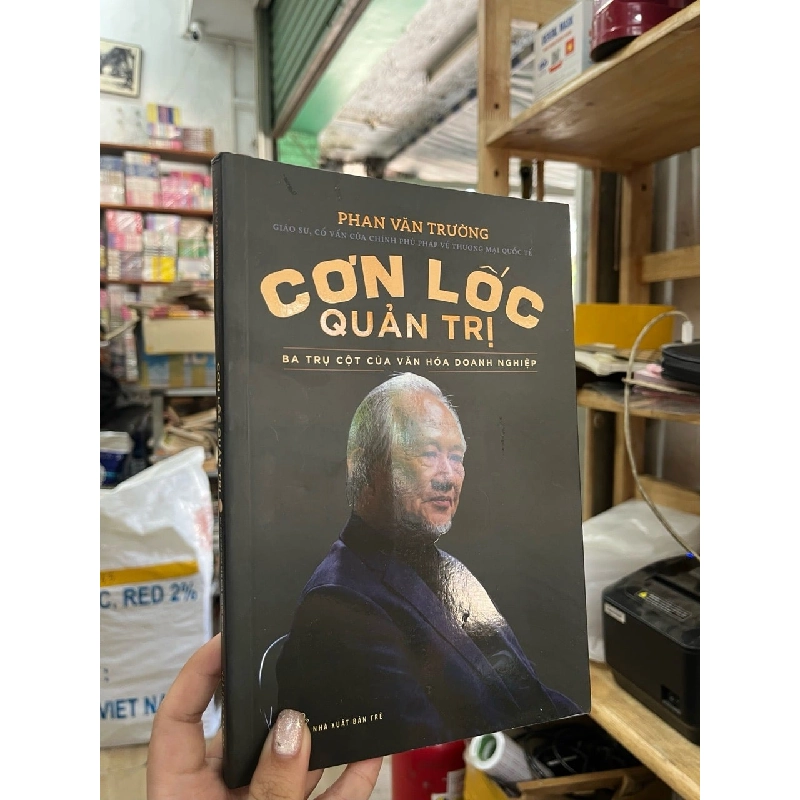Cơn lốc quản trị - Phan Văn Trường 226286