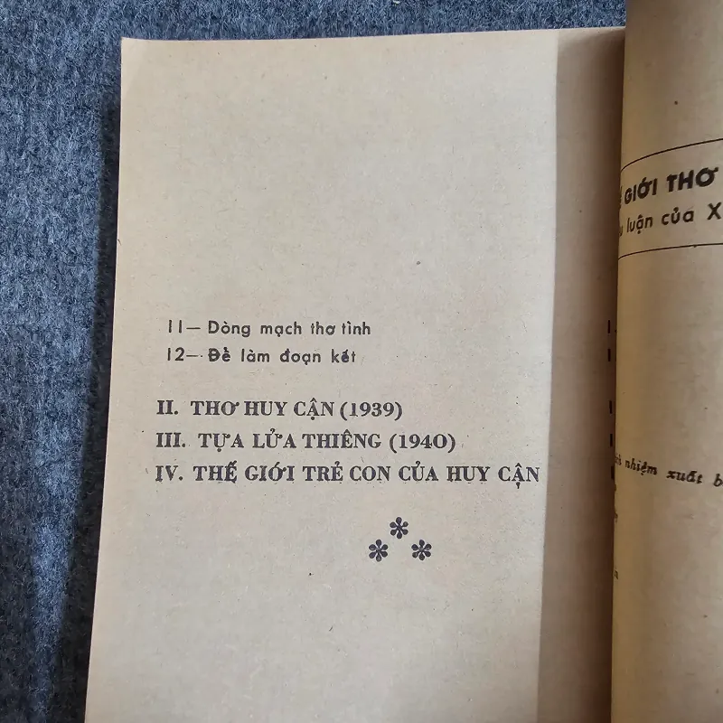 Thế giới thơ huy cận - xuân diệu 1004978