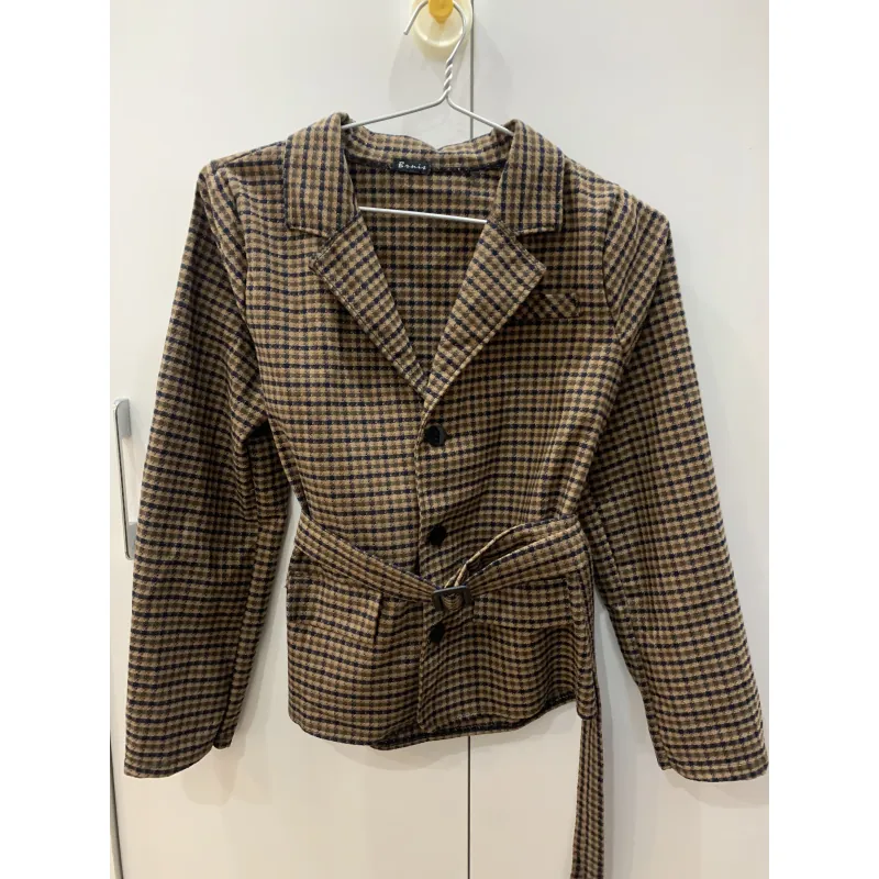 Áo khoác nữ thời trang freesize mới 95%  755676