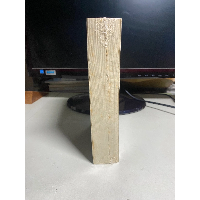 VIẾT VỀ BÈ BẠN: Tập Chân Dung Văn Nghệ Sĩ - Bùi Ngọc Tấn 446254