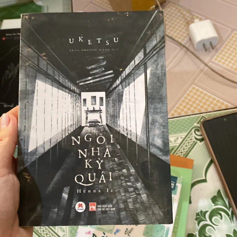 Ngôi nhà kỳ quái  751542