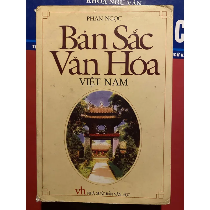 Bản Sắc Văn Hoá  674791