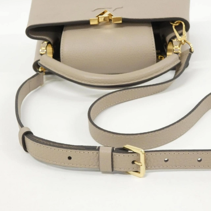 Túi Louis Vuitton Capucines BB M94634 614555