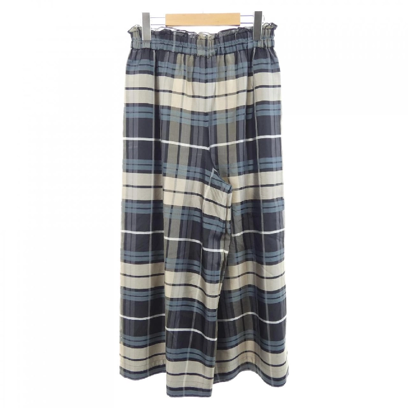 Quần ebure - Hàng hiệu Authentic 819217