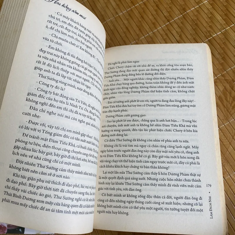 Hoa hồng sớm mai 748483