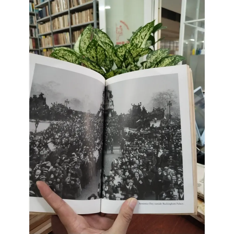 THE ROAD HOME (ĐƯỜNG VỀ NHÀ) - MAX ARTHUR 957476