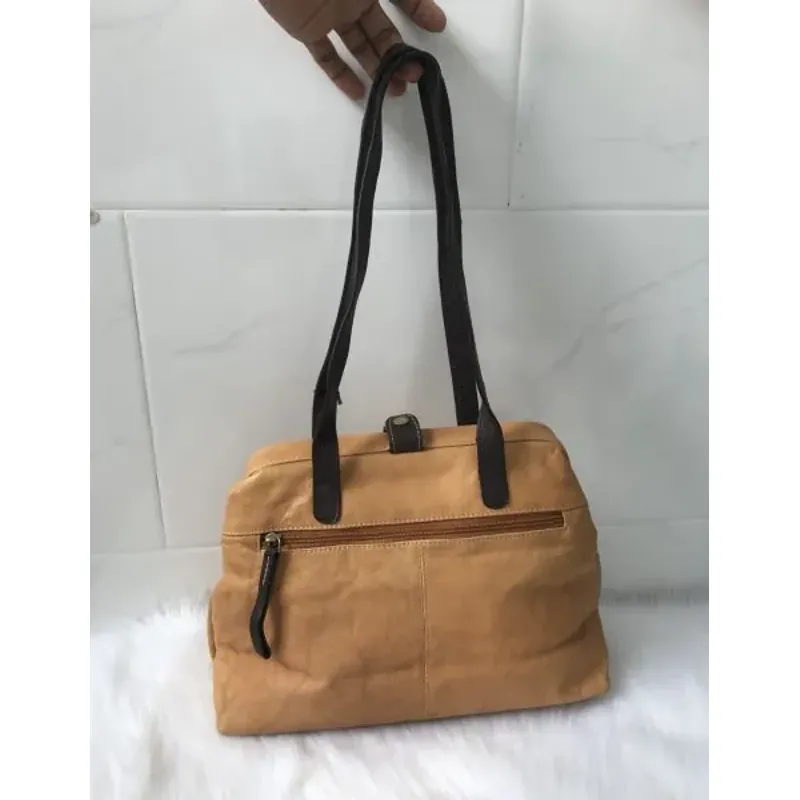 hiệu Sophia 933441