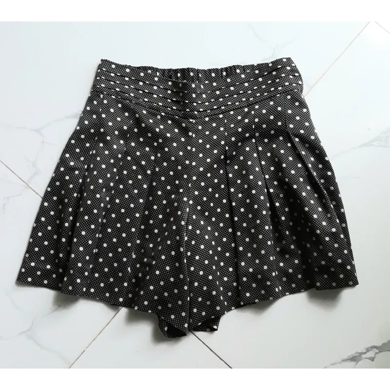 QUẦN VÁY CÓ LỚP LÓT 736007