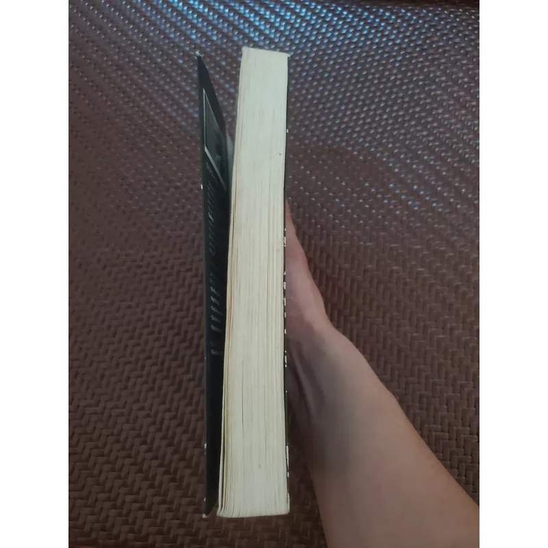 Thợ săn bóng tối - Danato Carrisi 1065532