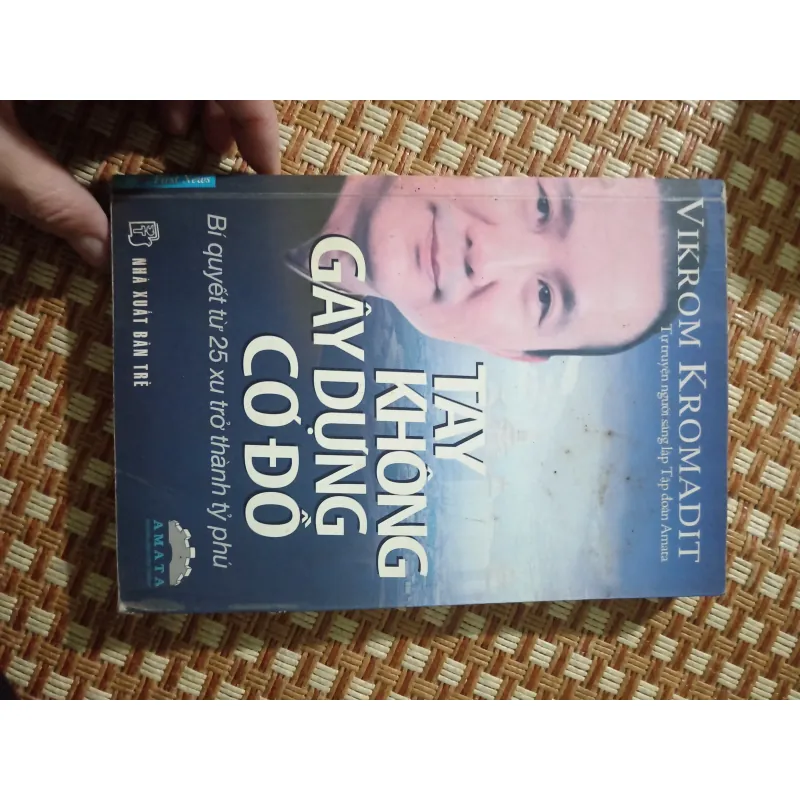 Tay không dựng cơ đồ  932057