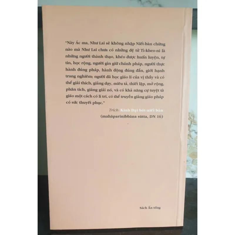 Sách Nghiên cứu Lịch sử và Phát Triển Ni Giới Bắc Tông Thừa Thừa Thiên Huế 640992