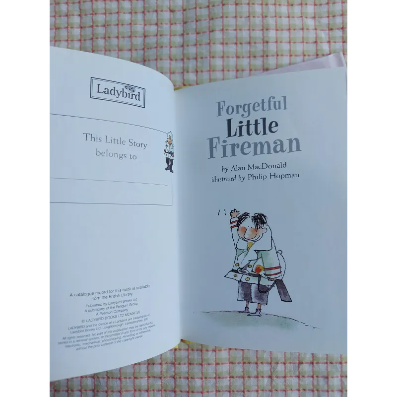 COMBO 2 CUỐN SÁCH THIẾU NHI LADYBIRD - FORGETFUL LITTLE FIREMAN ✨ LITTLE PINK BALLERINA 782499