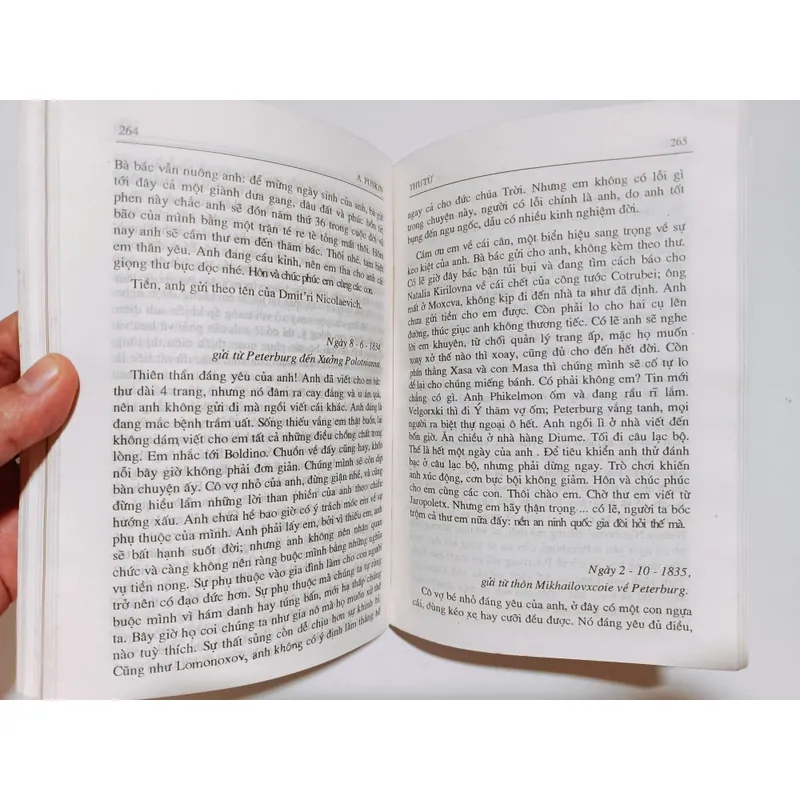 Tuyển Tập Tác Phẩm Alexander Pushkin -  Kịch, Tiểu Luận Và Thư Từ 

 733590