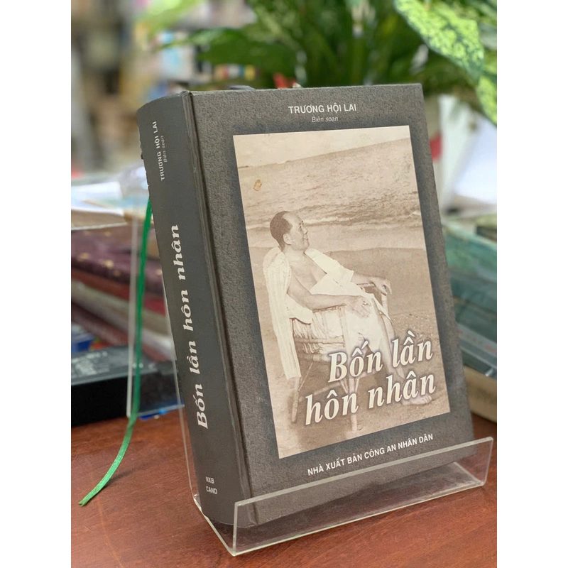 BỐN LẦN HÔN NHÂN 497626