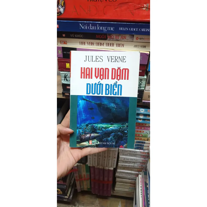 Hai Vạn Dặm Dưới Biển- Jules Verne 602738