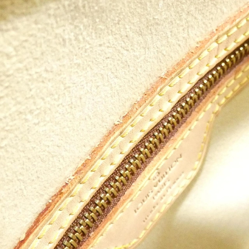 Túi xách vai Louis Vuitton Monogram Looping GM M51145 - Hàng hiệu Chính hãng 767799