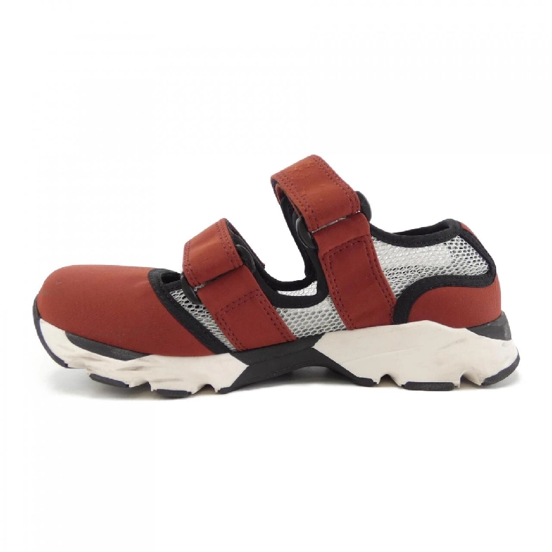 【Khuyến mãi】Dép MARNI 663823