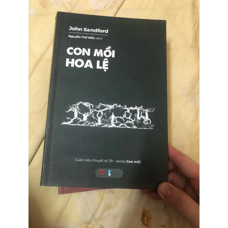 trinh thám hay: con mồi xảo quyệt và con mồi hoa lệ ( gồm2 cuốn) 446433