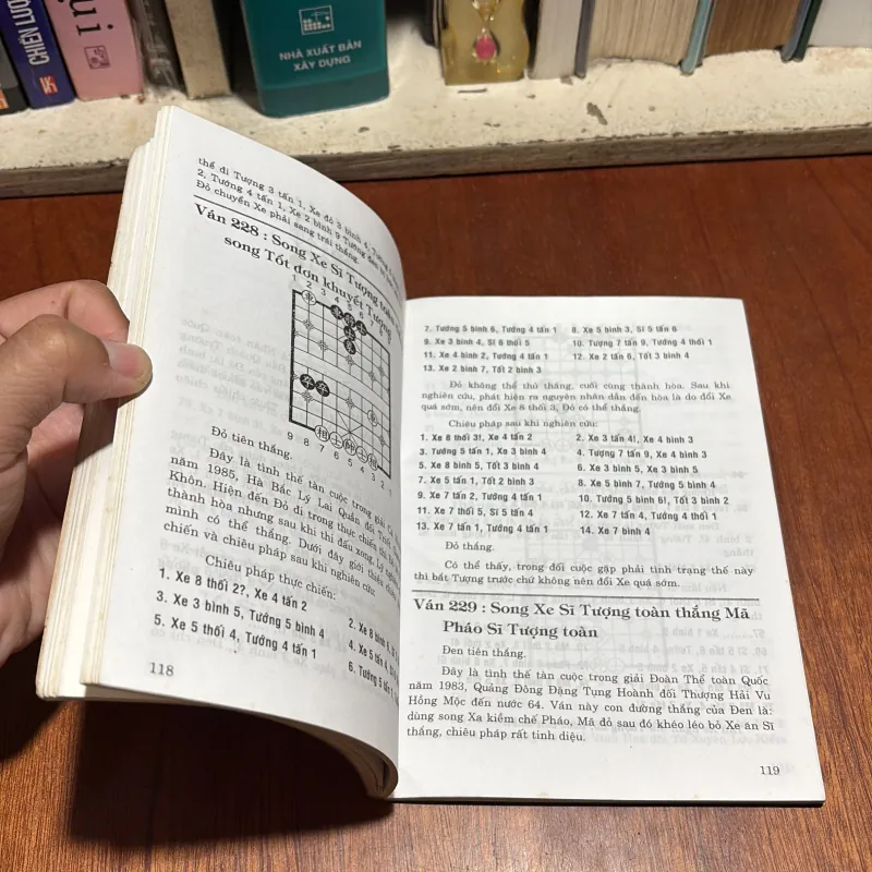 II Cờ Tướng: Cờ Tướng Tàn Cuộc _ Vô Địch Thủ (Tập 2) - Lý Canh, Dương Điển - 2001 926874