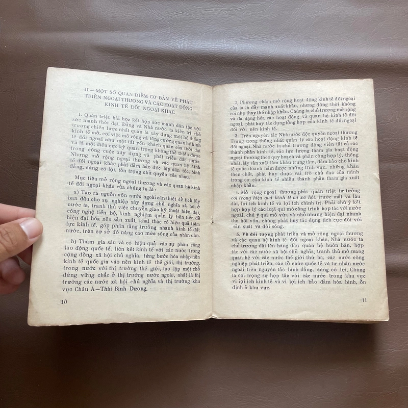 II Sách Kinh Tế: Một Số Vấn Đề Cơ Bản Về Nghiệp Vụ Ngoại Thương - 1990 482435