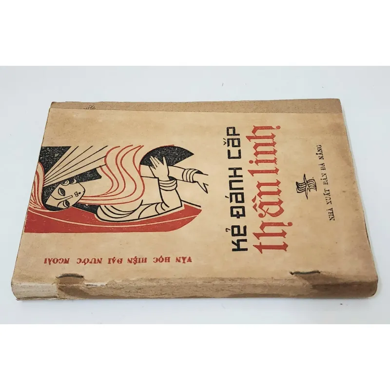 Truyện ngắn các nước: KẺ ĐÁNH CẮP THẦN LINH 791567