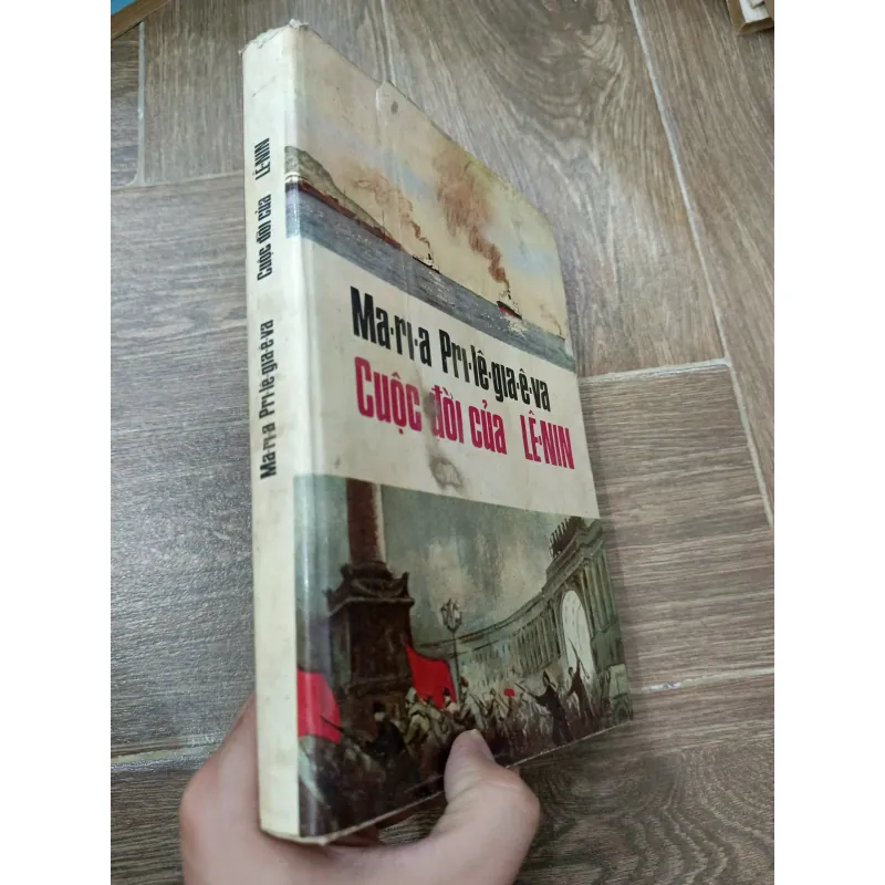 Cuộc Đời Của Lê-nin 995249
