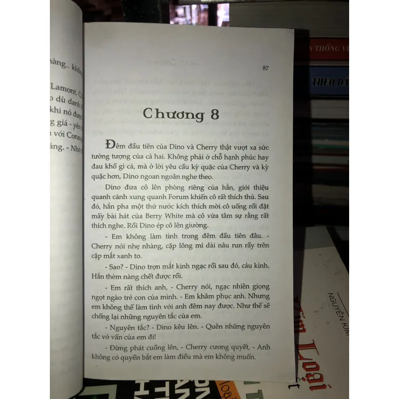 Lẳng lơ - Jackie Collins 998069