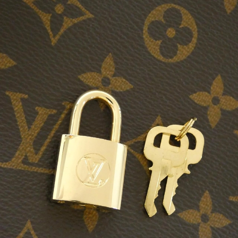 Túi xách vai Louis Vuitton Monogram Boîte Chapeau Souple MM M45647 612616