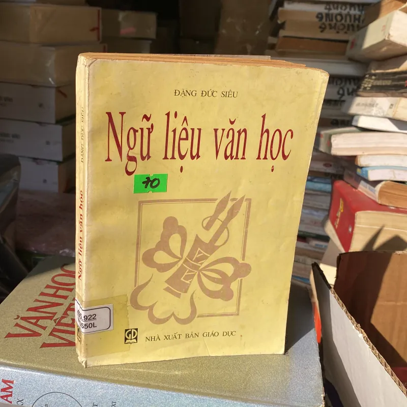 Ngữ liệu văn học - Đặng Đức Siêu 759463