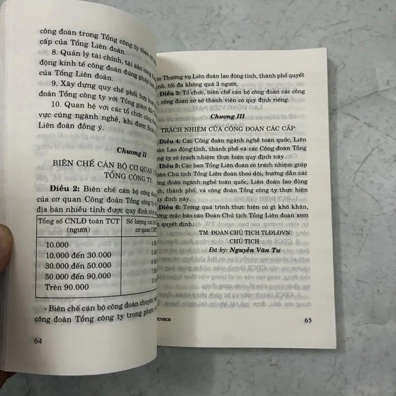Hệ thống văn bản về công tác tổ chức và cán bộ công đoàn 1010614