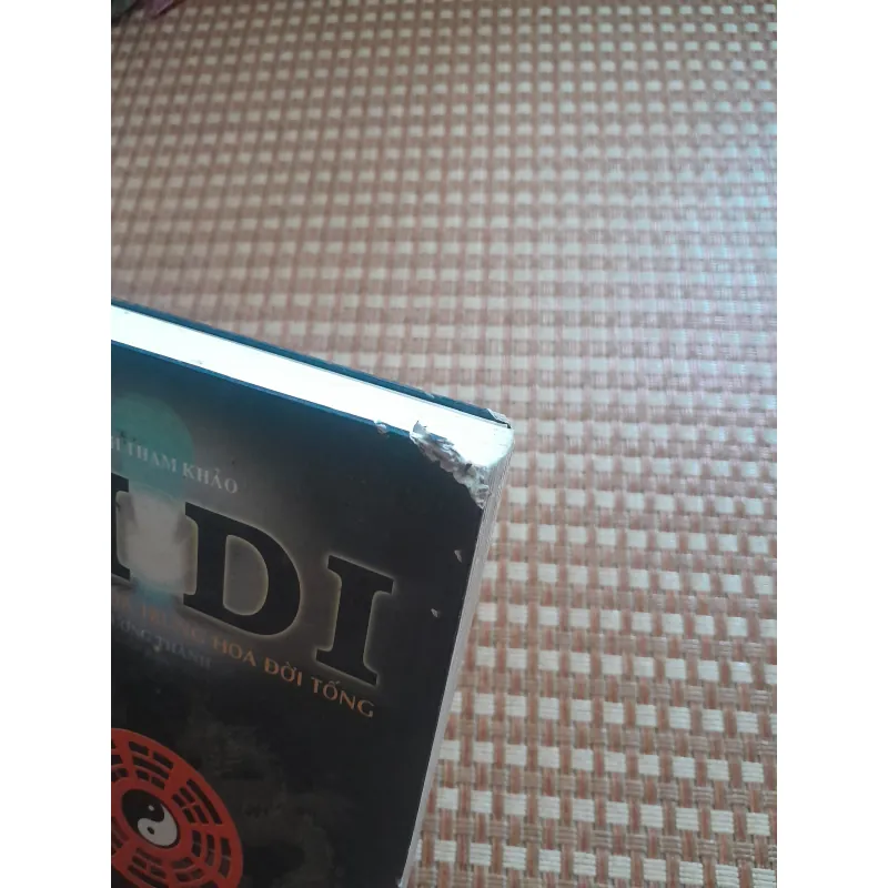 HI DI VỚI NỀN VĂN HÓA... 778392