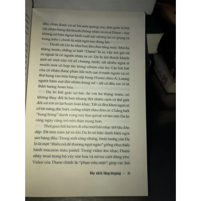 Bếp sách làng Soyang - Kim Jee Hye 1024016